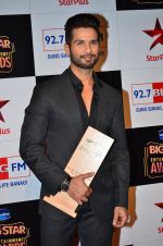Shahid Kapoor at Big Star Entertainment Awards Red Carpet in Mumbai on 18th Dec 2014